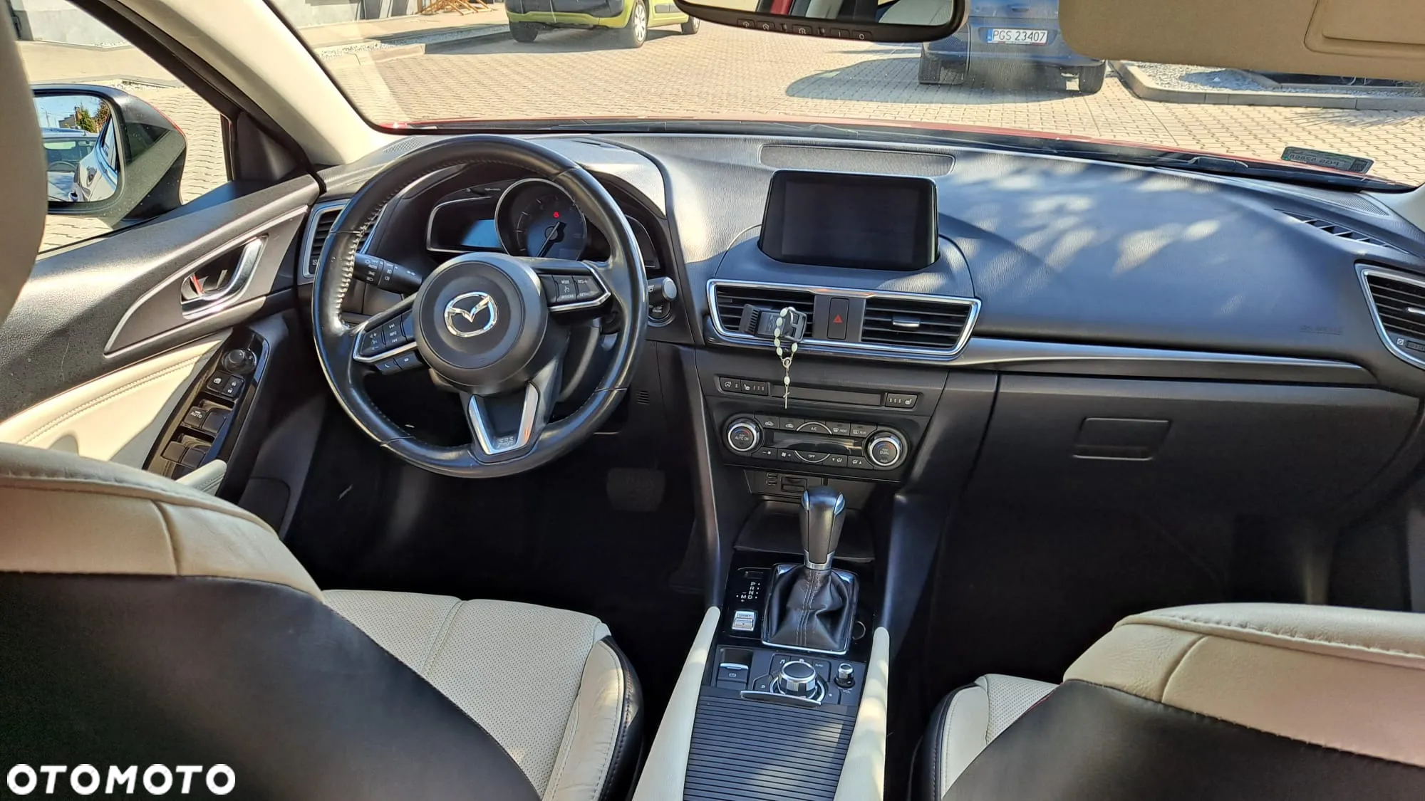 Mazda 3 - 16