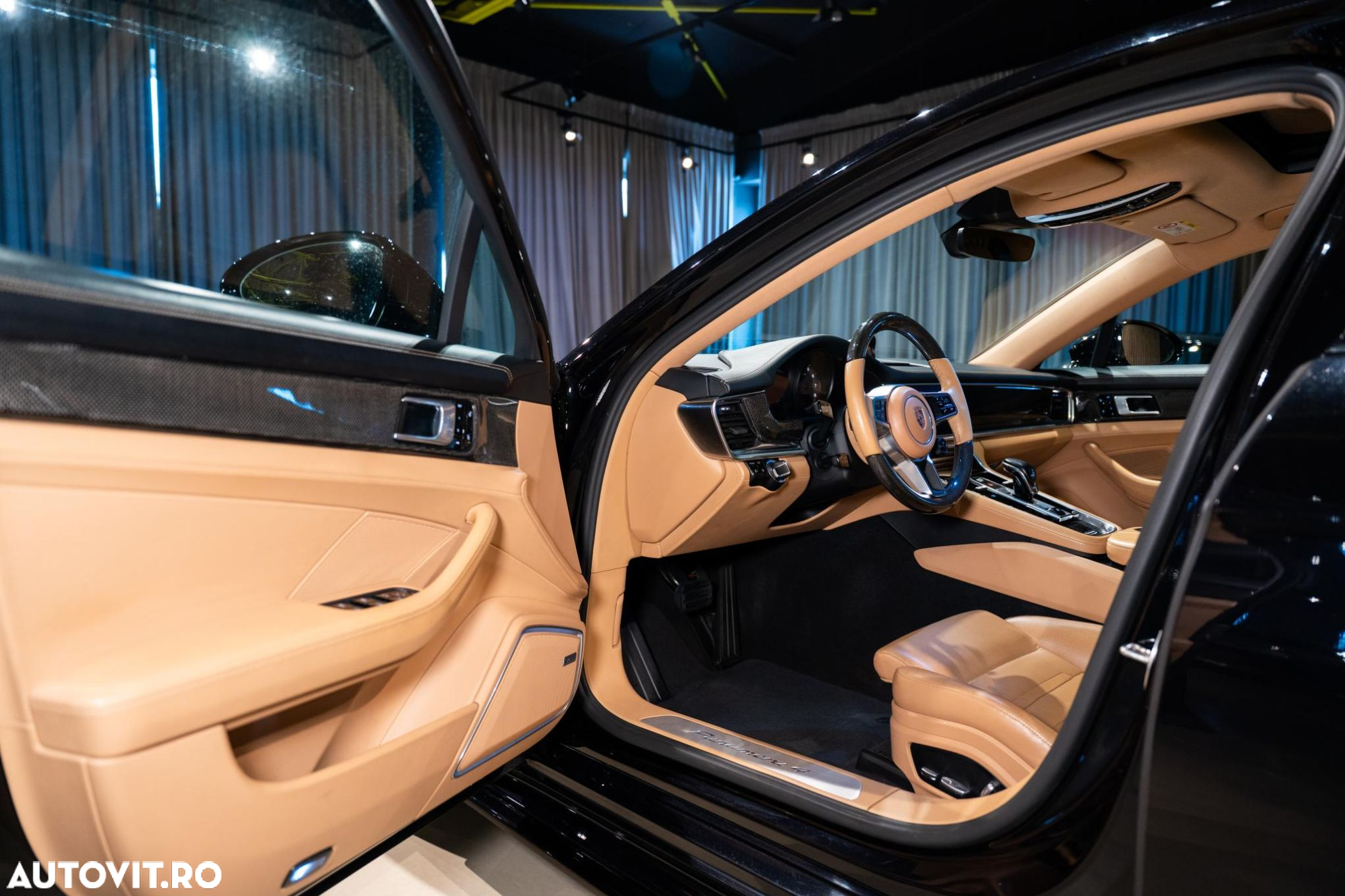 Porsche Panamera - 14