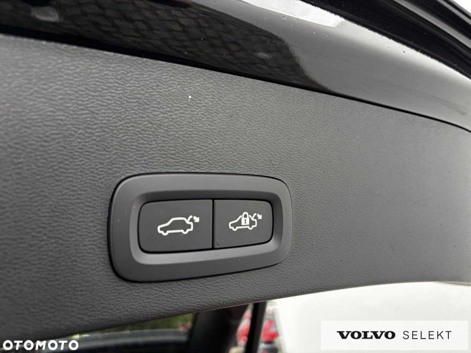 Volvo XC 40 - 24