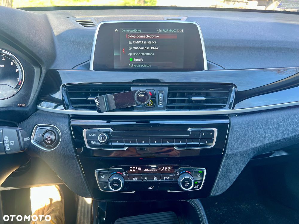 BMW X1 sDrive18i - 16