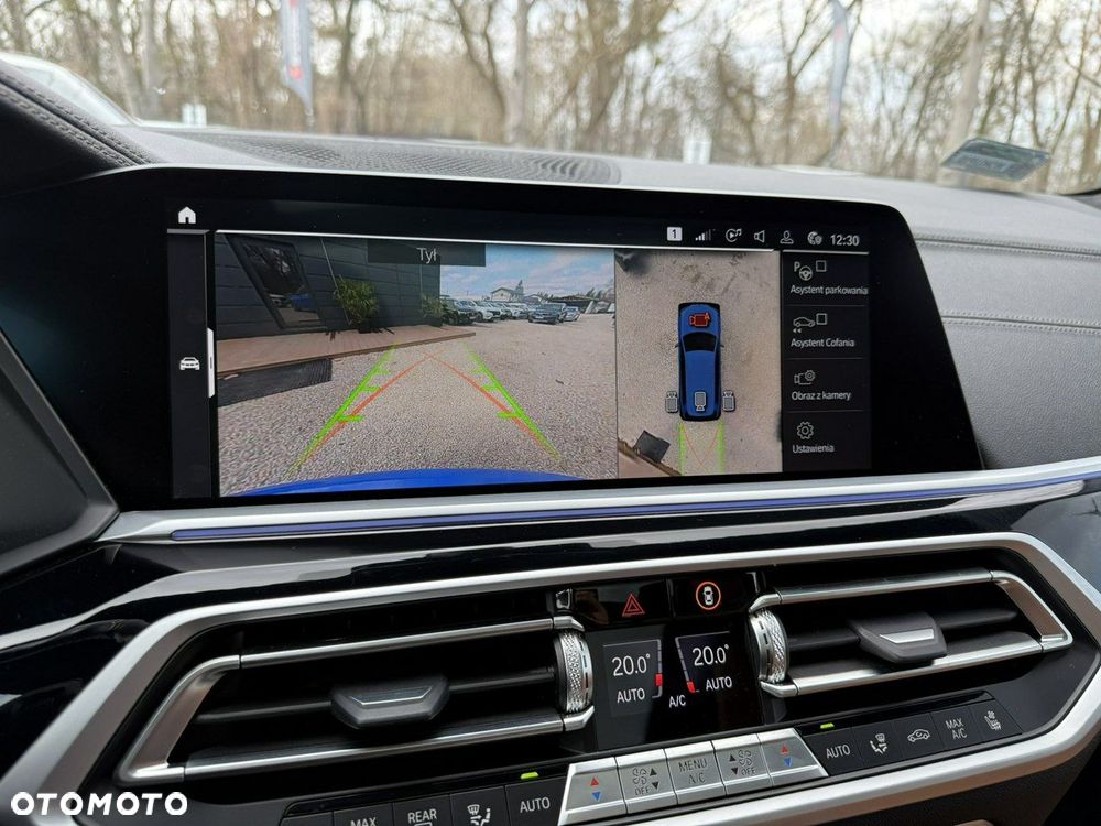 BMW X7 M50i sport - 10