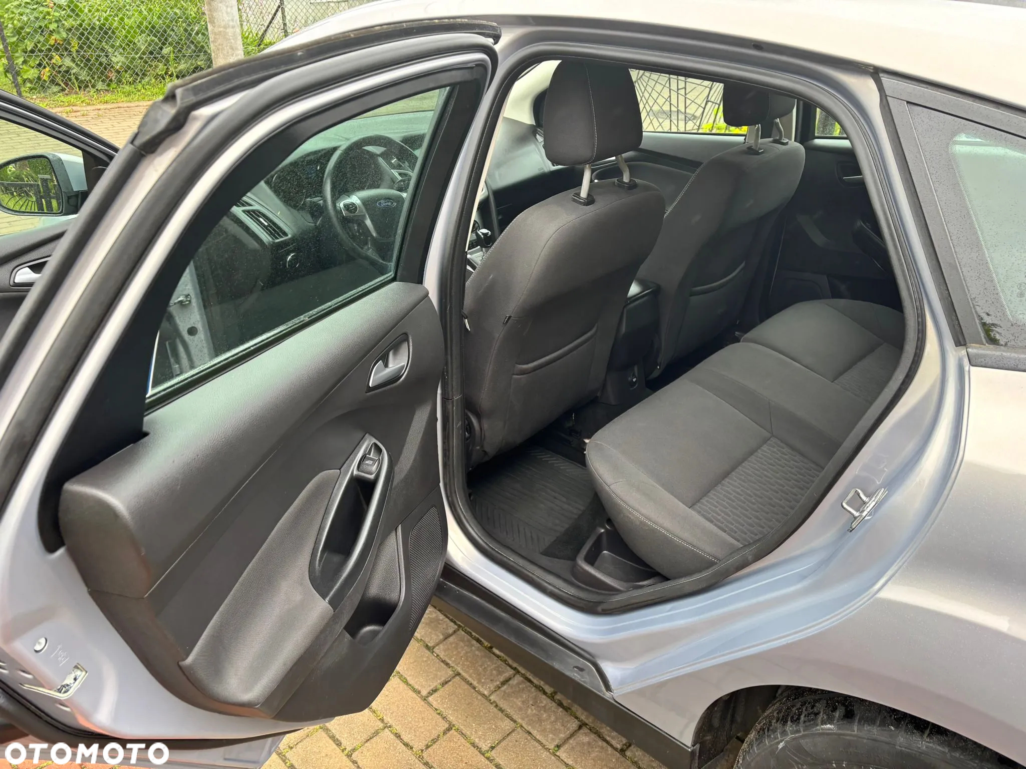 Ford Focus ver-1-0-ecoboost-gold-x-edition- - 8