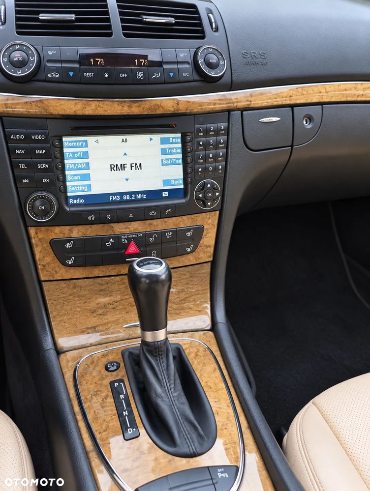 Mercedes-Benz Klasa E 320 CDI 4-Matic Avantgarde - 4