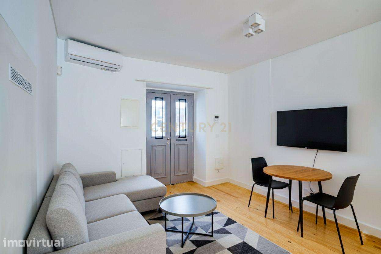 Apartamento T0 com Logradouro, zona central de Arroios - Grande imagem: 3/23