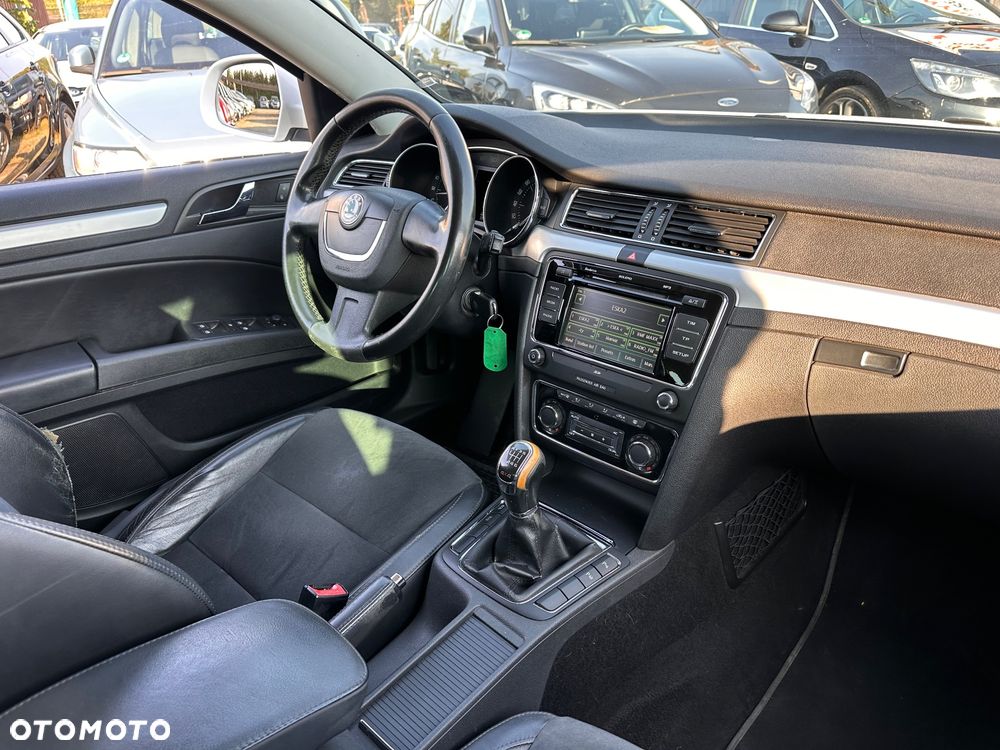 Skoda Superb - 13