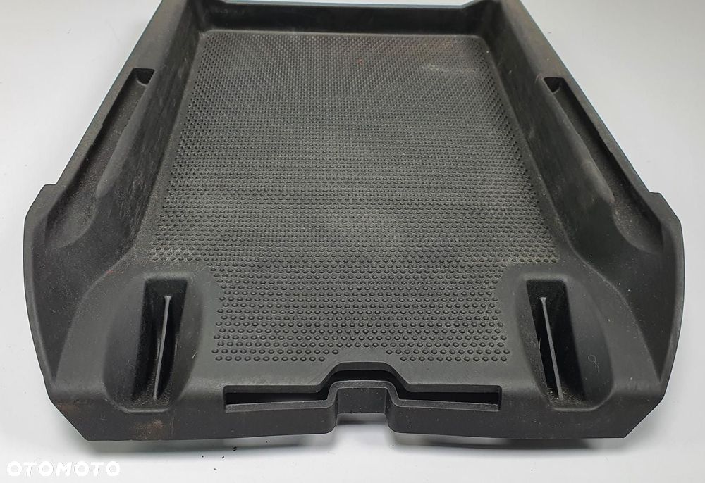 GUMA WKŁAD PODŁOKIETNIKA VOLVO V50 8650687 - 2