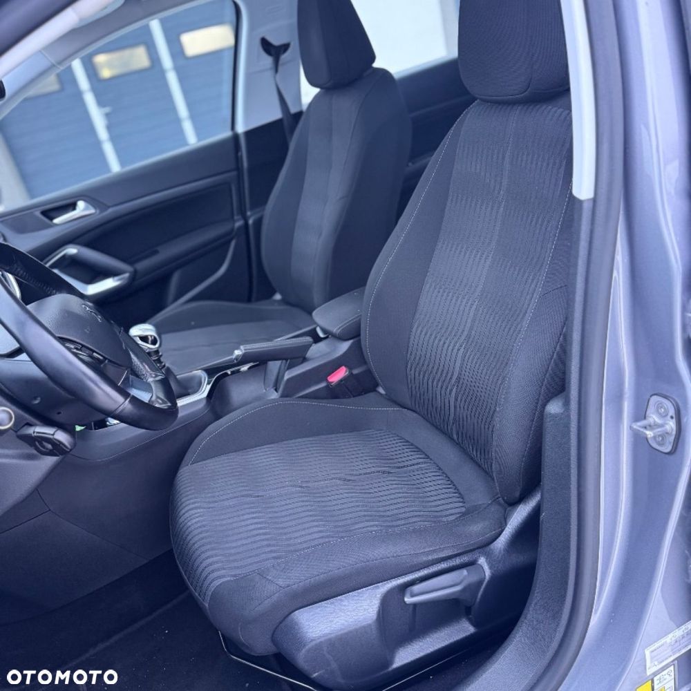 Peugeot 308 - 14
