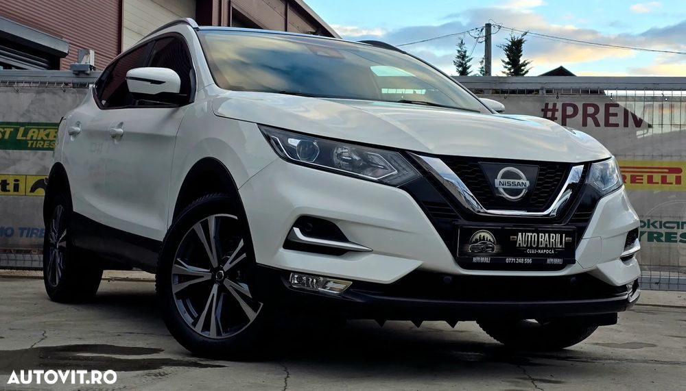 Nissan Qashqai 1.6 DCI ALL-MODE 4x4i N-Connecta - 1