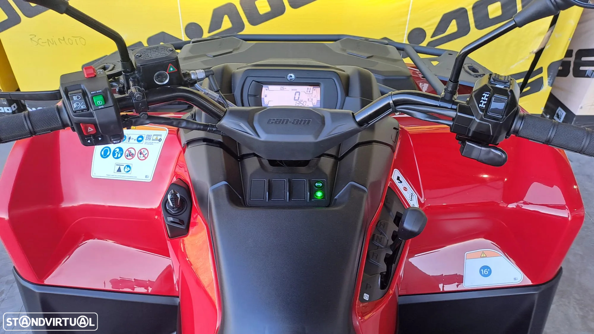 Can-Am Outlander MAX DPS 700 - 6