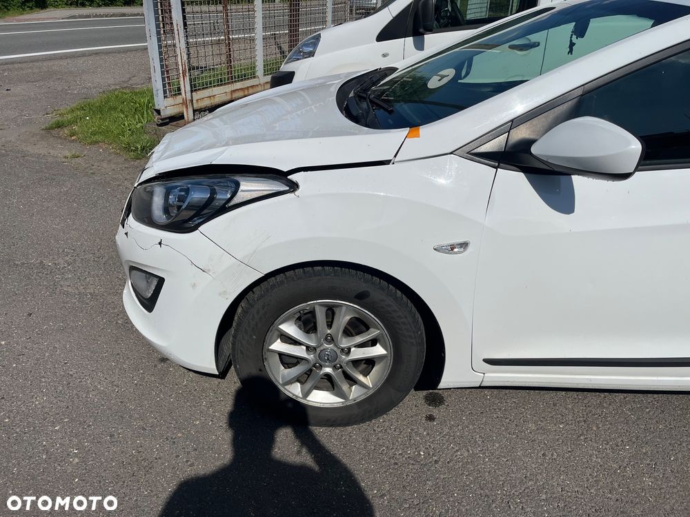 Hyundai i30 1.6 Premium - 7