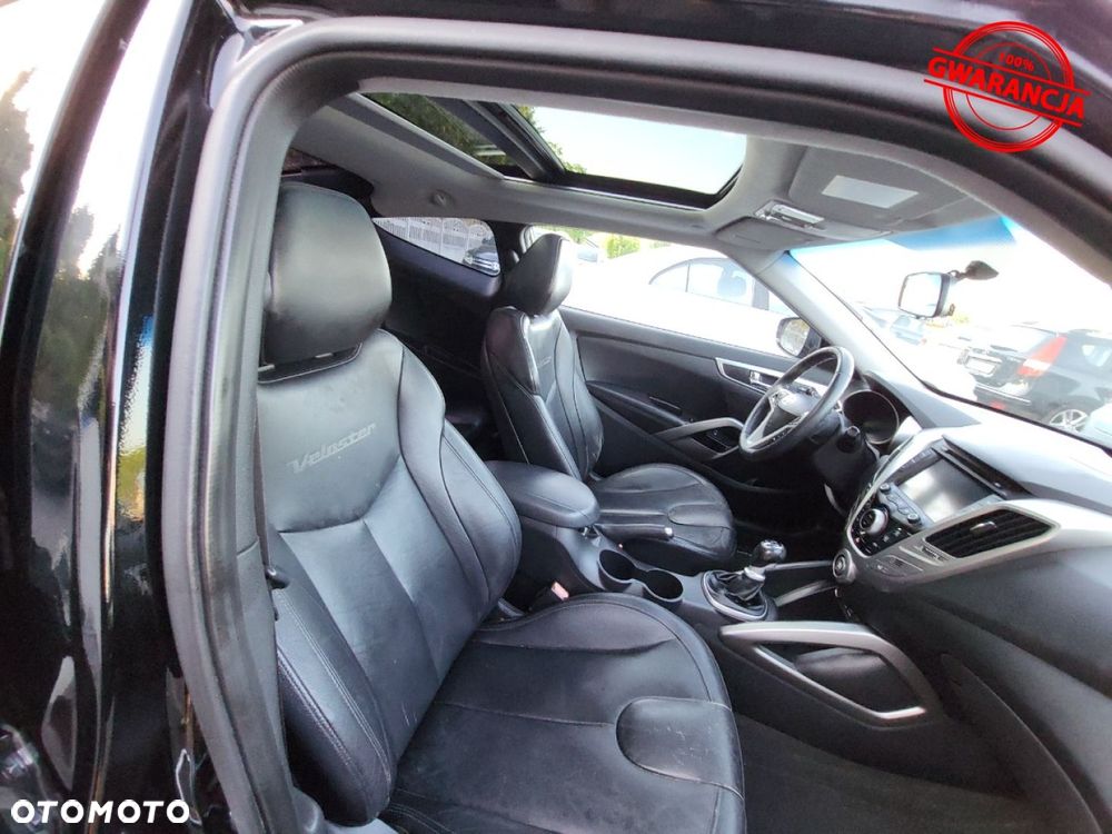 Hyundai Veloster - 22
