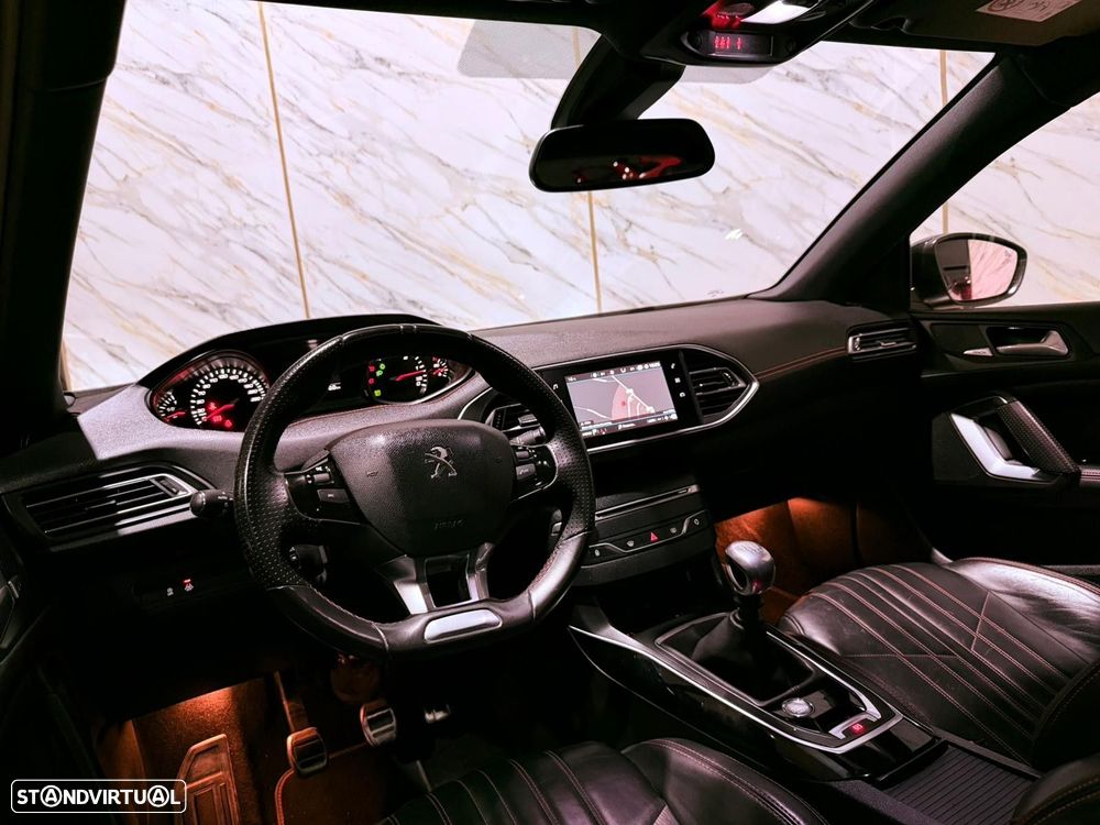 Peugeot 308 SW 1.5 BlueHDi GT Line - 27