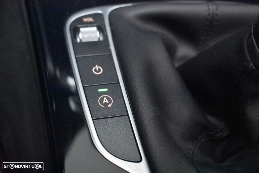 Mercedes-Benz C 220 d Avantgarde - 36