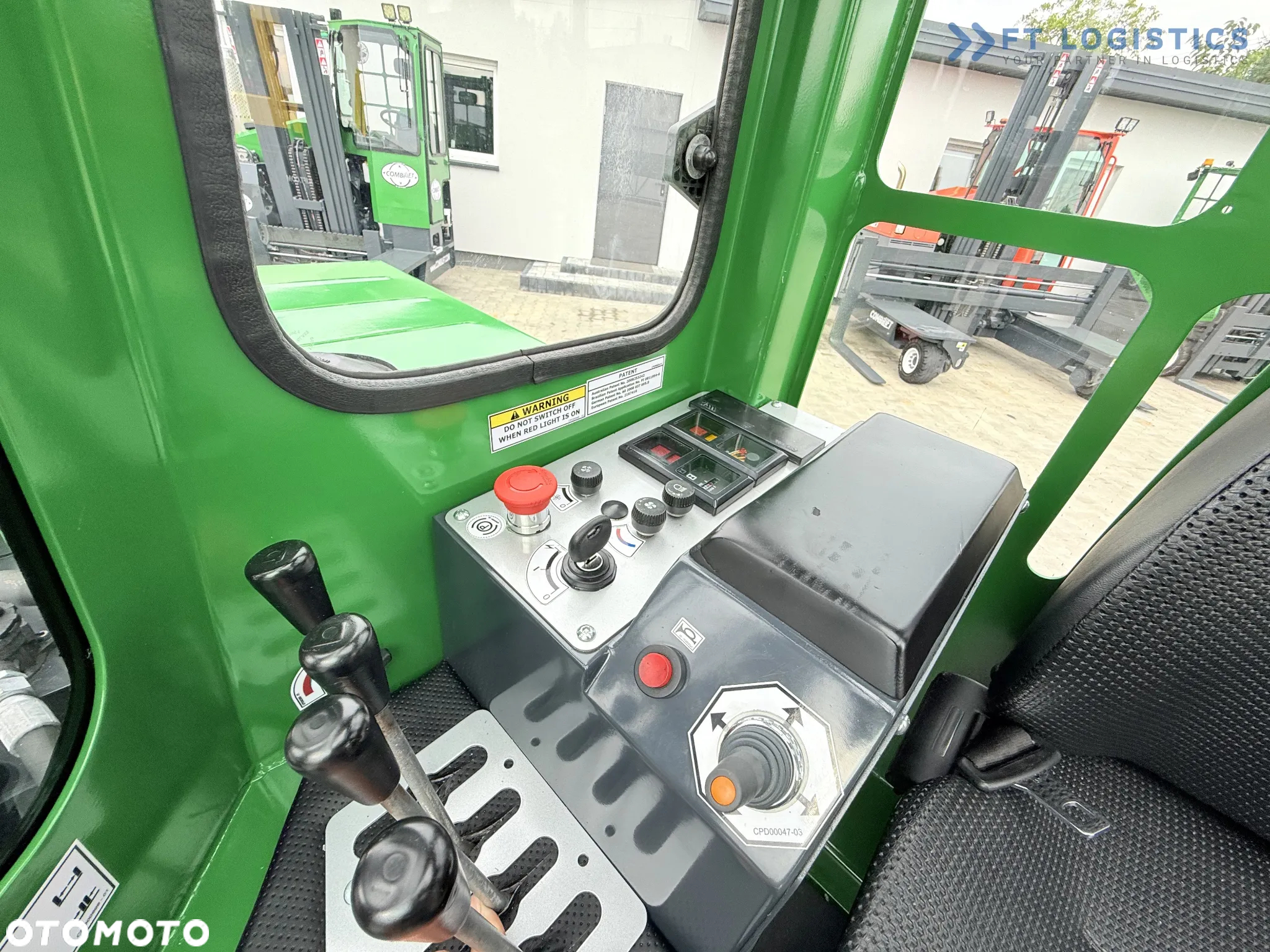Combilift C3000 / DIESEL / DUPLEX - 4000MM / SZEROKI POZYCJONER WIDEŁ 2700MM / PEŁNA OGRZEWANA KABINA / JEDYNIE 6905H/ STAN - JAK NOWY! - 18