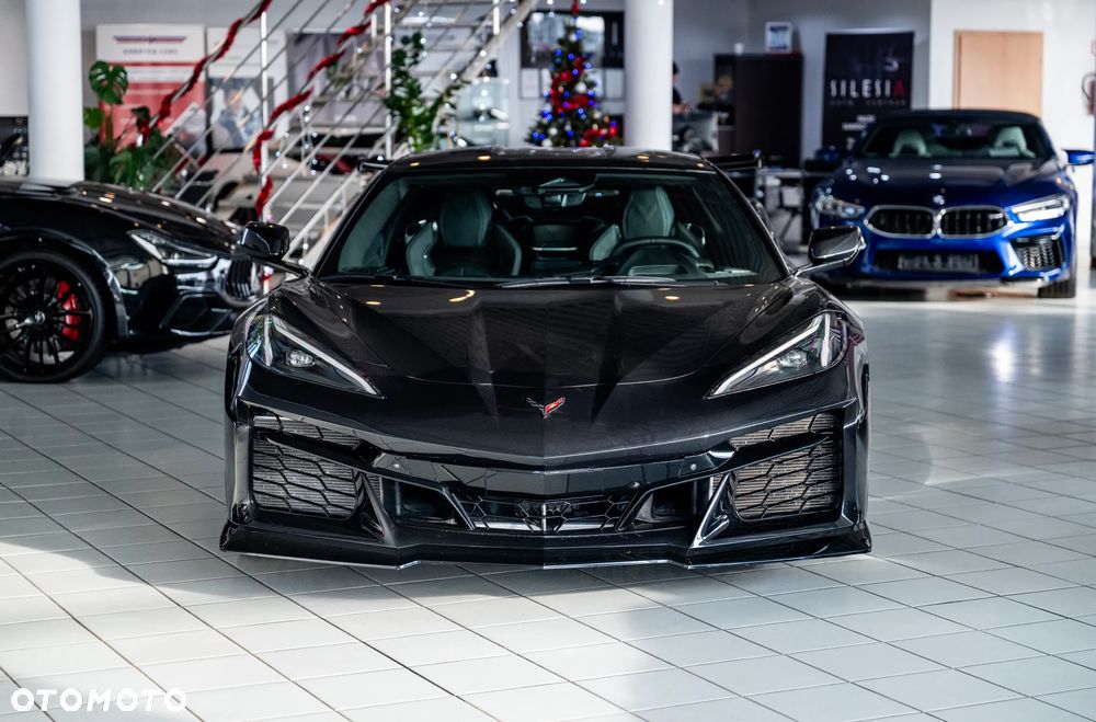 Chevrolet Corvette - 7