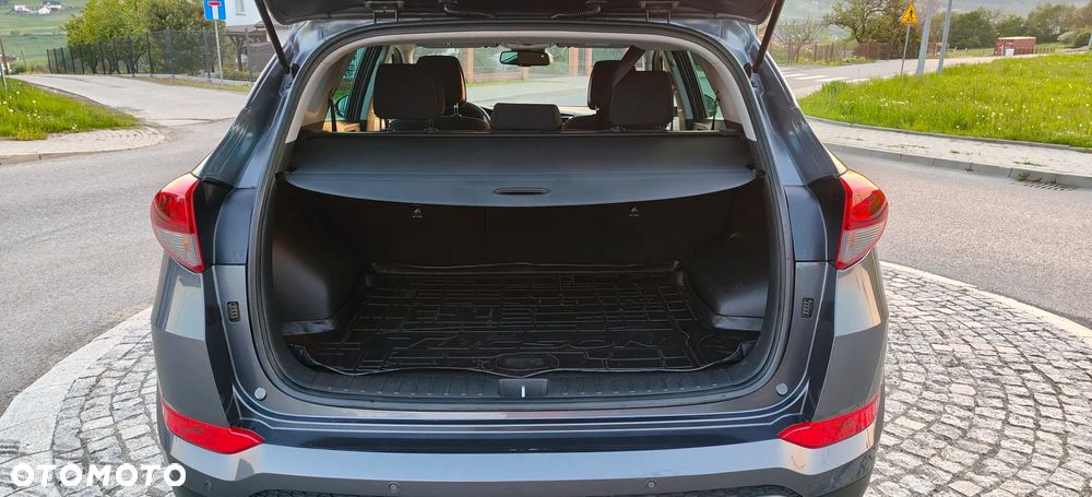Hyundai Tucson 2.0 CRDI 4WD Style - 23