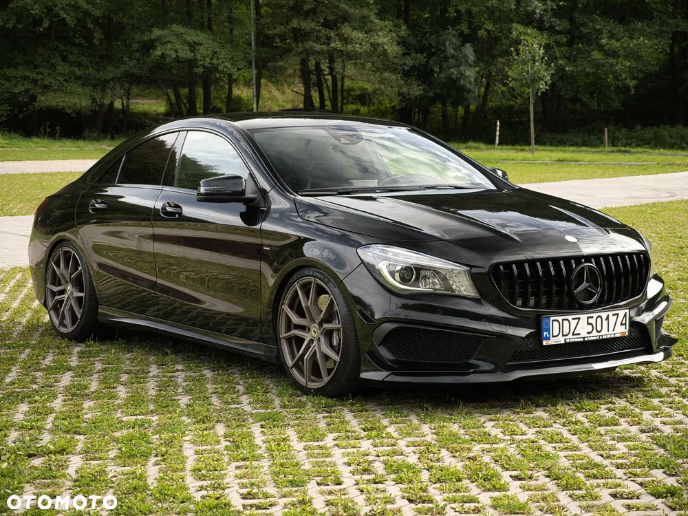 Mercedes-Benz CLA - 1