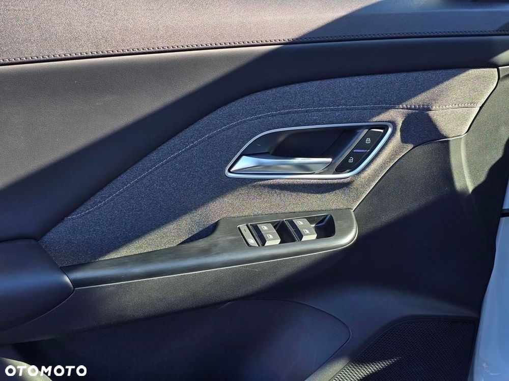 MG ZS 1.5 HEV+ Excite - 10