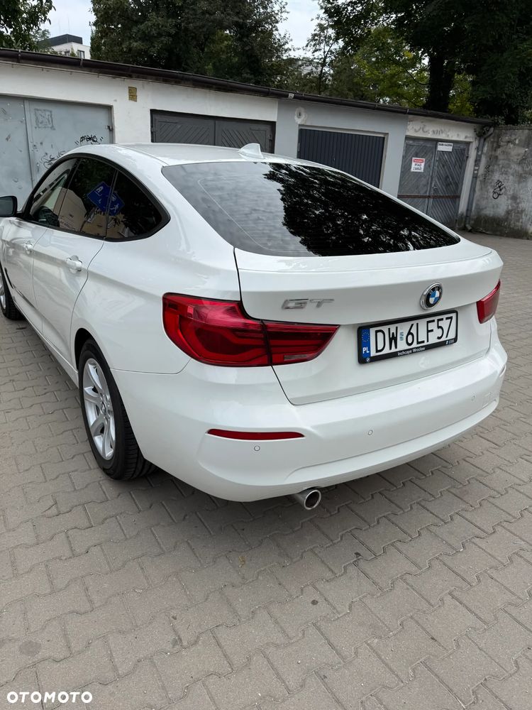 BMW 3GT 318d - 5