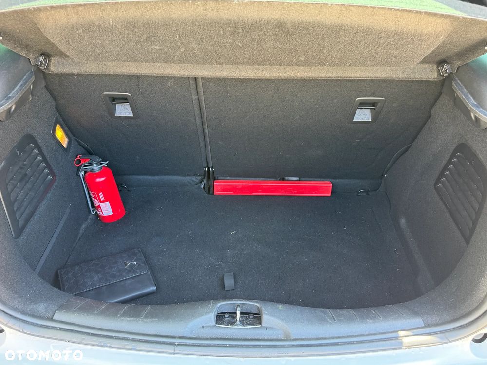 Citroën DS3 1.6 e-HDi SoChic - 15