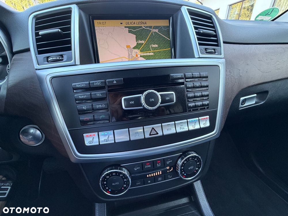 Mercedes-Benz ML 350 BlueTEC 4MATIC 7G-TRONIC Edition 1 - 29
