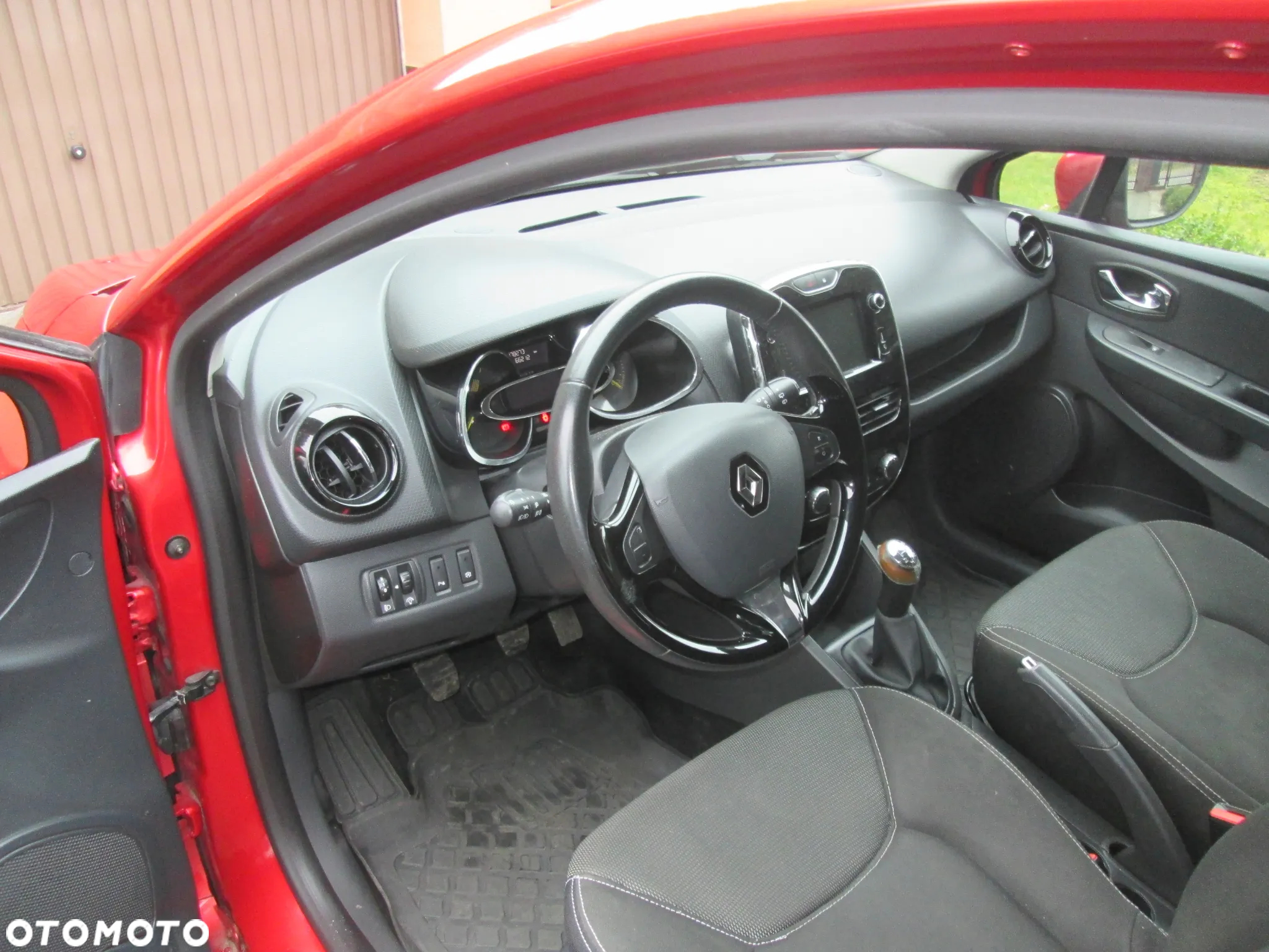 Renault Clio (Energy) dCi 90 Start & Stop LIMITED - 9