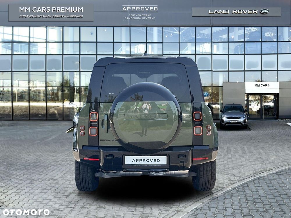 Land Rover Defender - 10