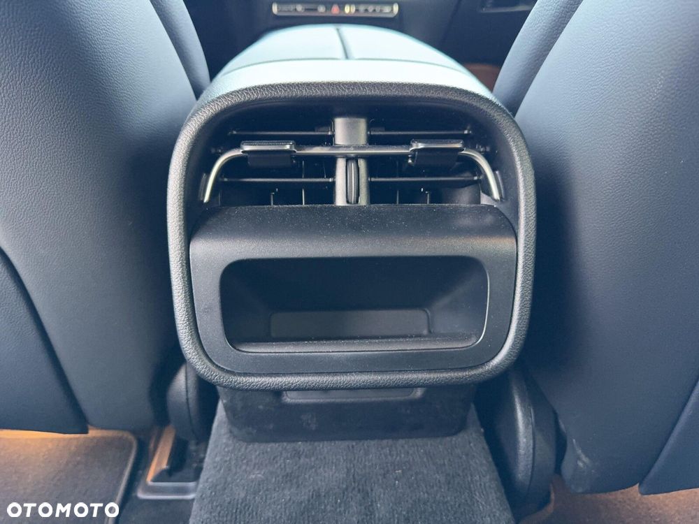 Mercedes-Benz Klasa E - 20