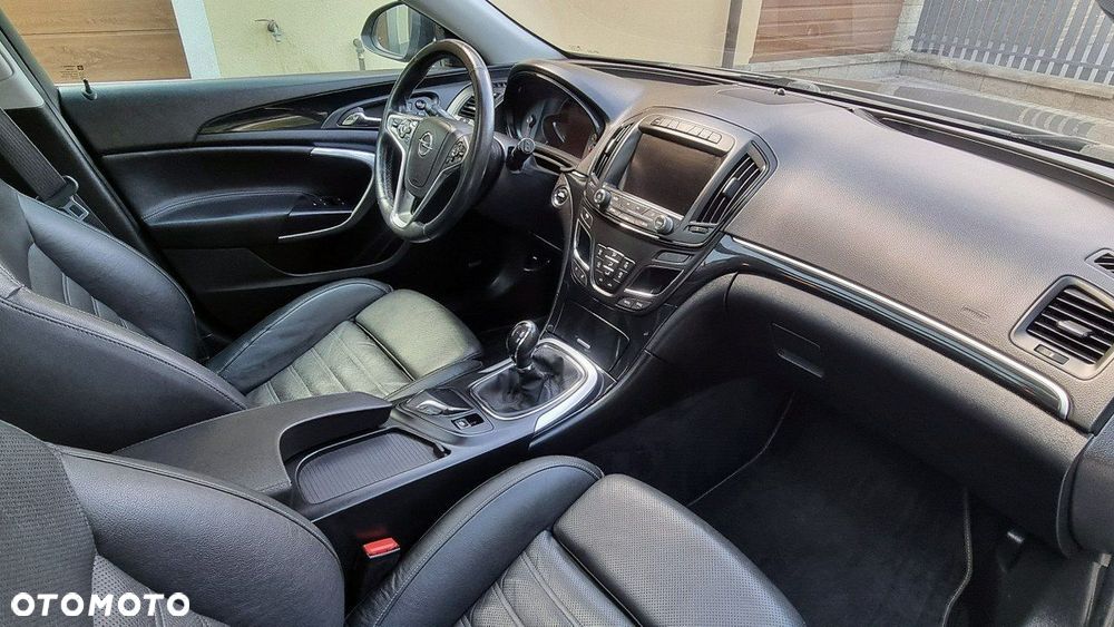 Opel Insignia - 13