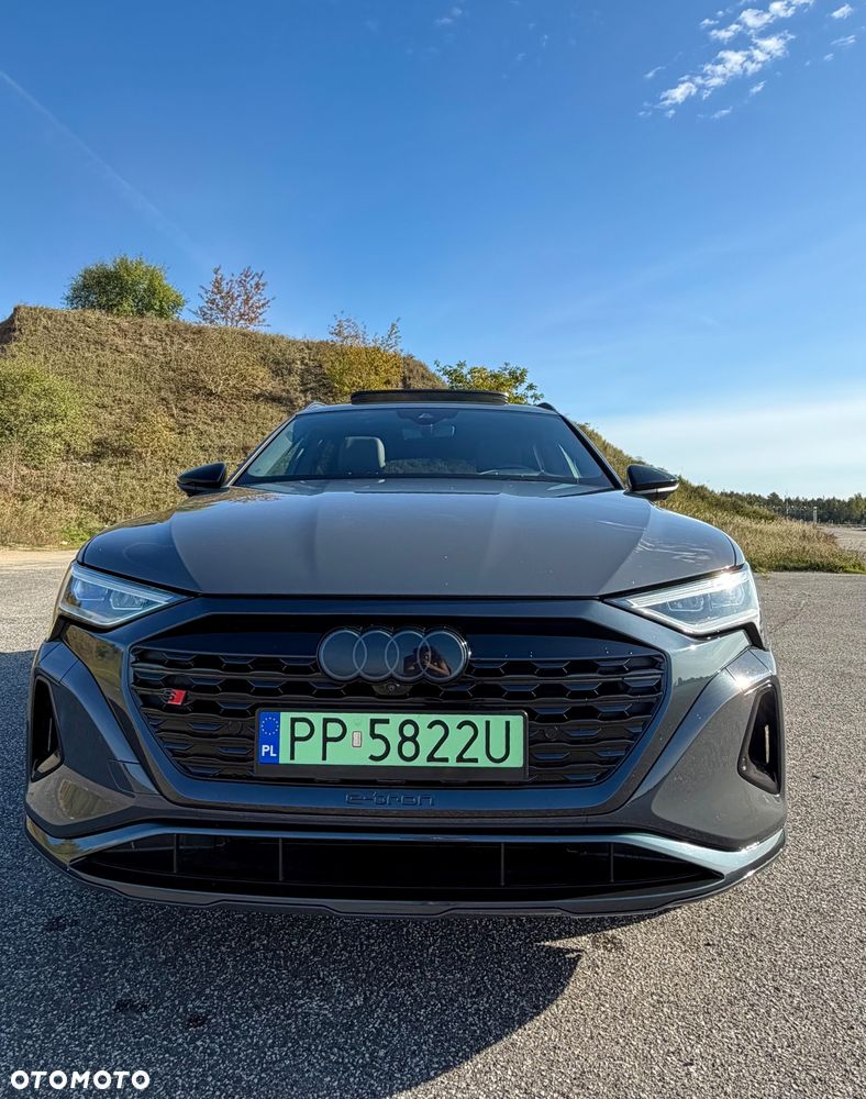 Audi Q8 e-tron 50 quattro S line - 8