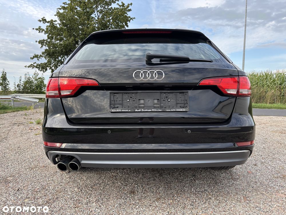 Audi A4 Avant - 10