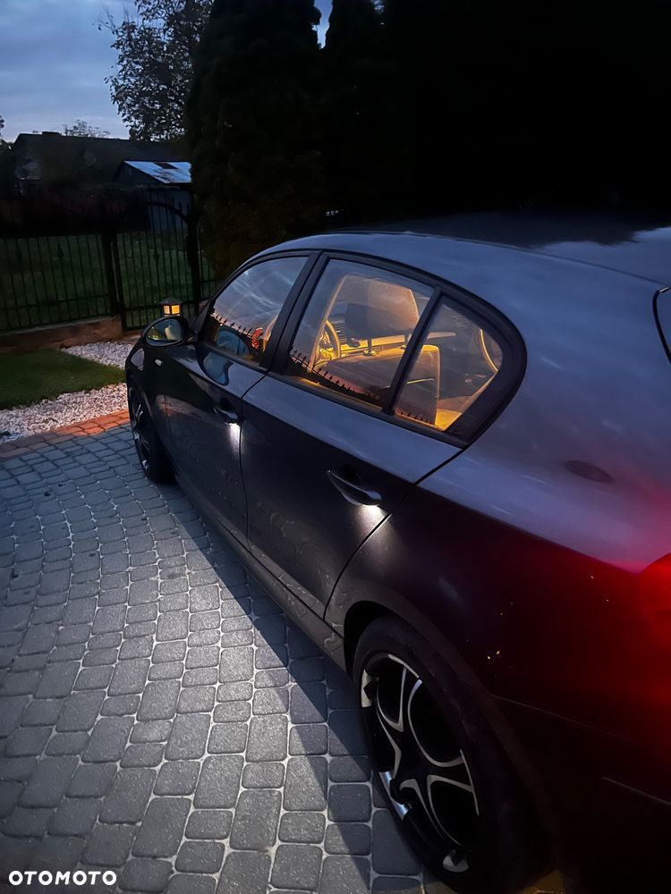 BMW Seria 1 118i - 14