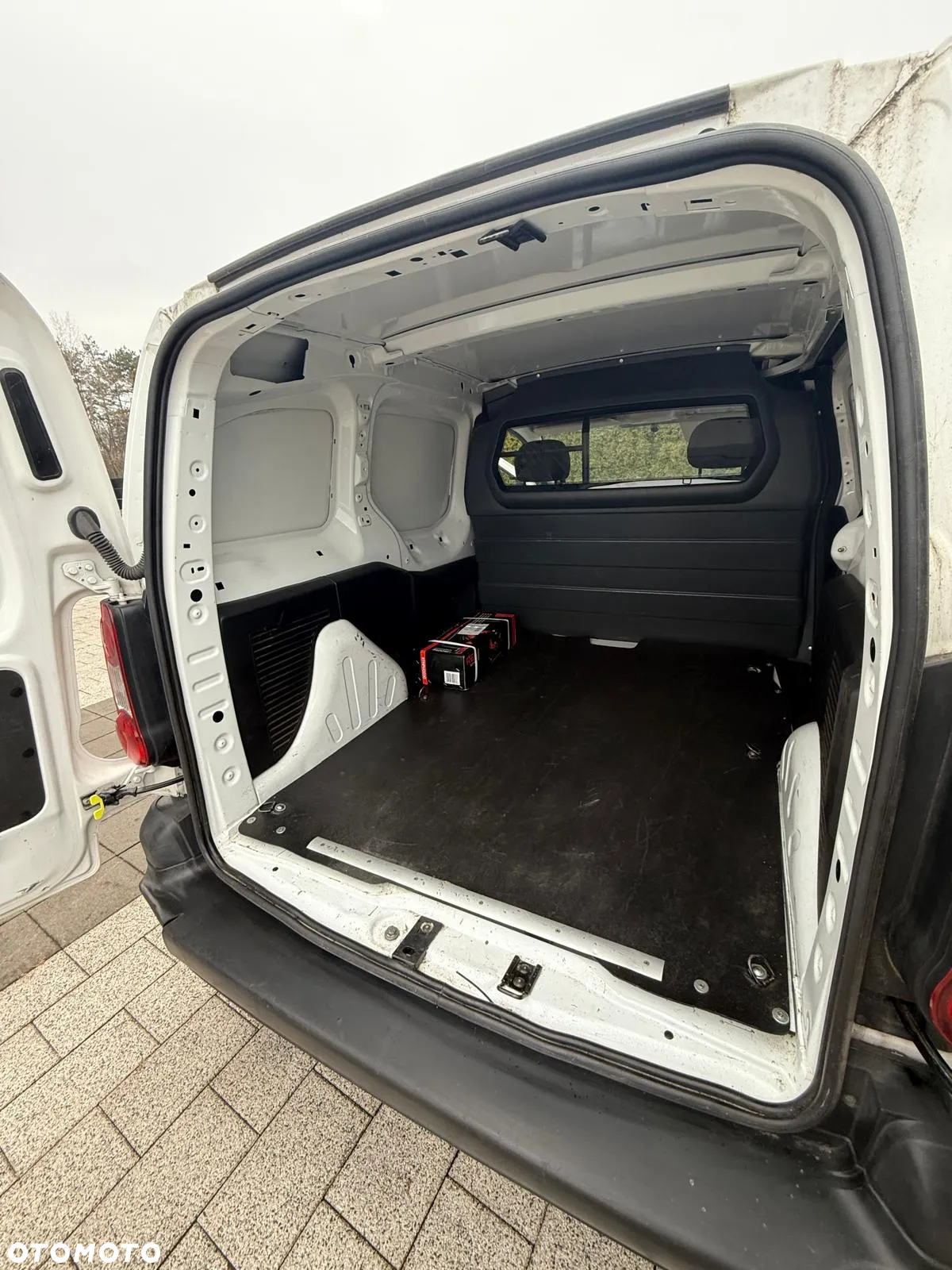 Peugeot Partner 1.6 BlueHDi L2 Pro (bryg.) - 6