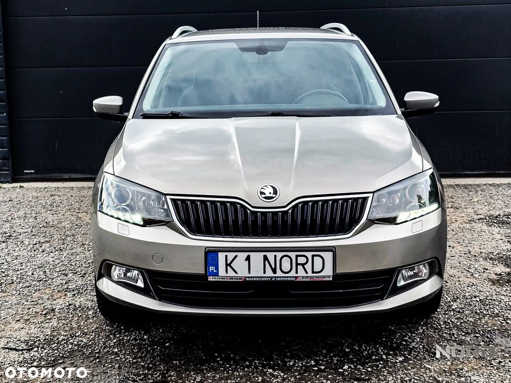 Skoda Fabia 1.2 TSI DSG Style - 4