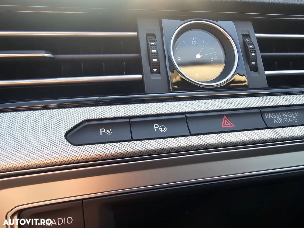 Volkswagen Passat 2.0 TDI Comfortline - 10