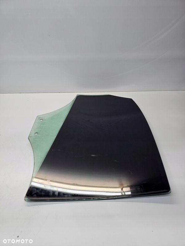 SZYBA BOCZNA DRZWI LEWY TYŁ AUDI A4 B8 SEDAN 8K5 2011 - 3
