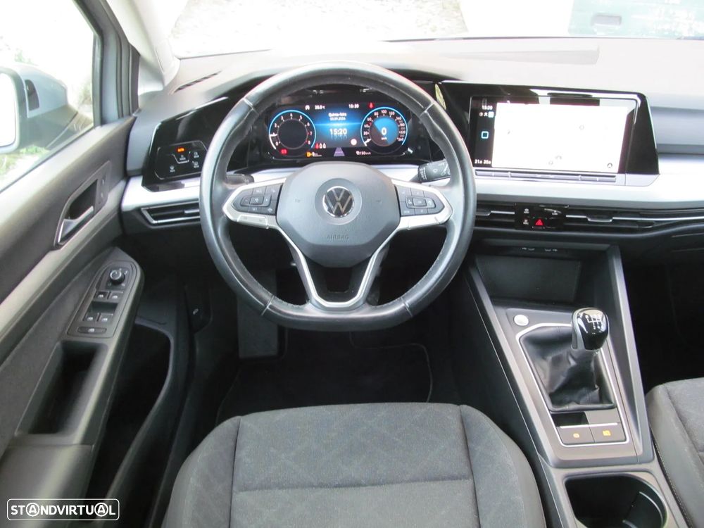 VW Golf 1.0 TSI Confortline - 22