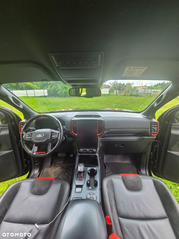 Ford Ranger Raptor - 10