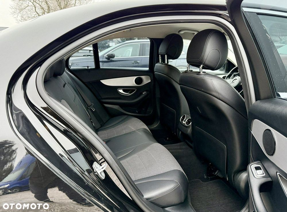 Mercedes-Benz Klasa C 180 (BlueTEC) d Avantgarde - 18