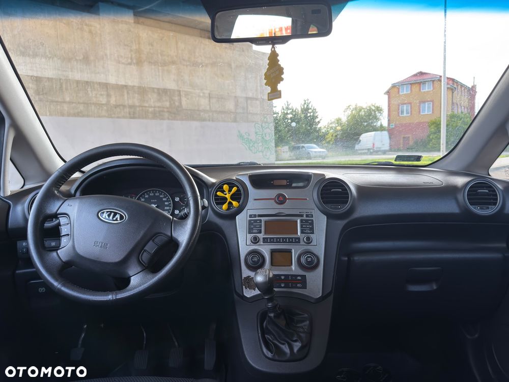 Kia Carens 2.0 CRDi Tour - 14