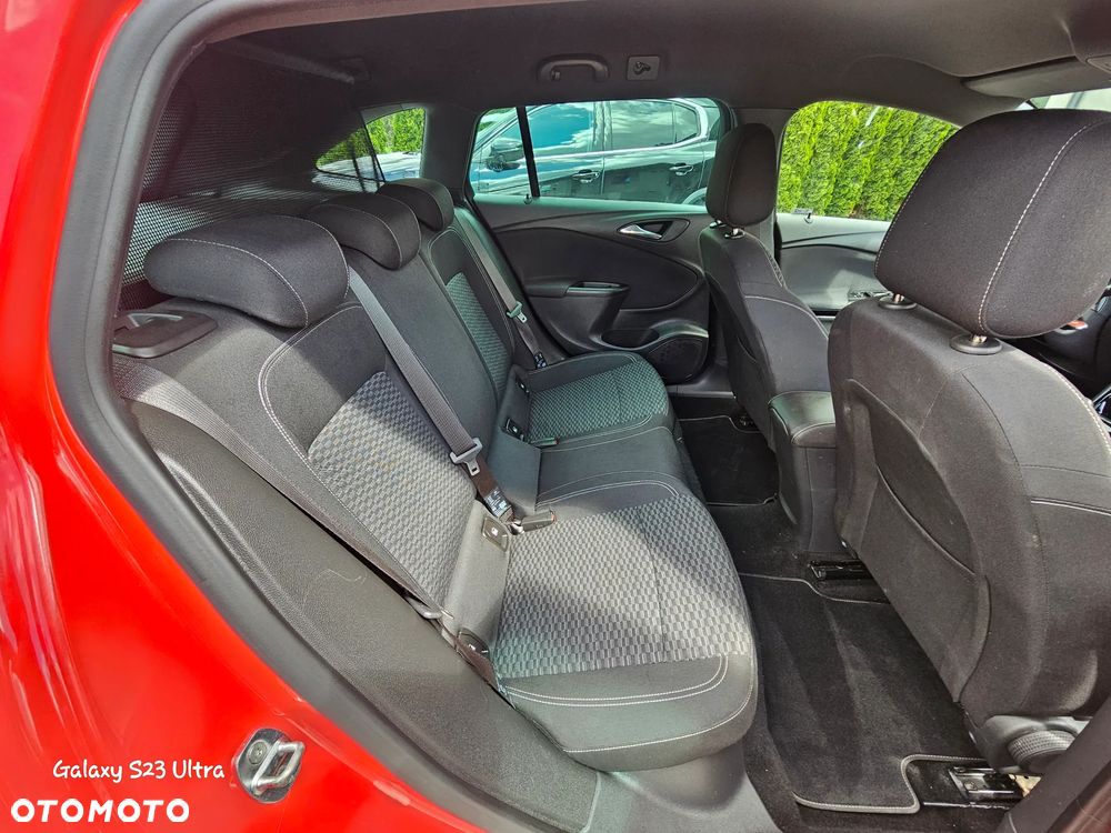 Opel Astra 1.4 T Dynamic - 10