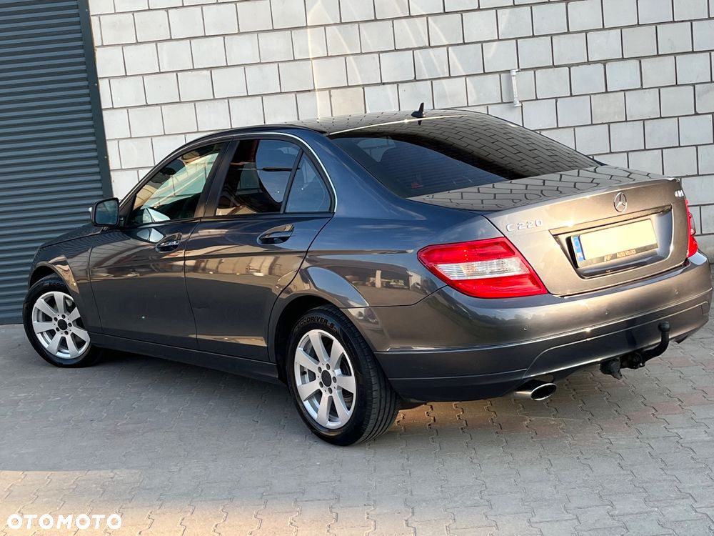 Mercedes-Benz C-Class 2007 photo 3