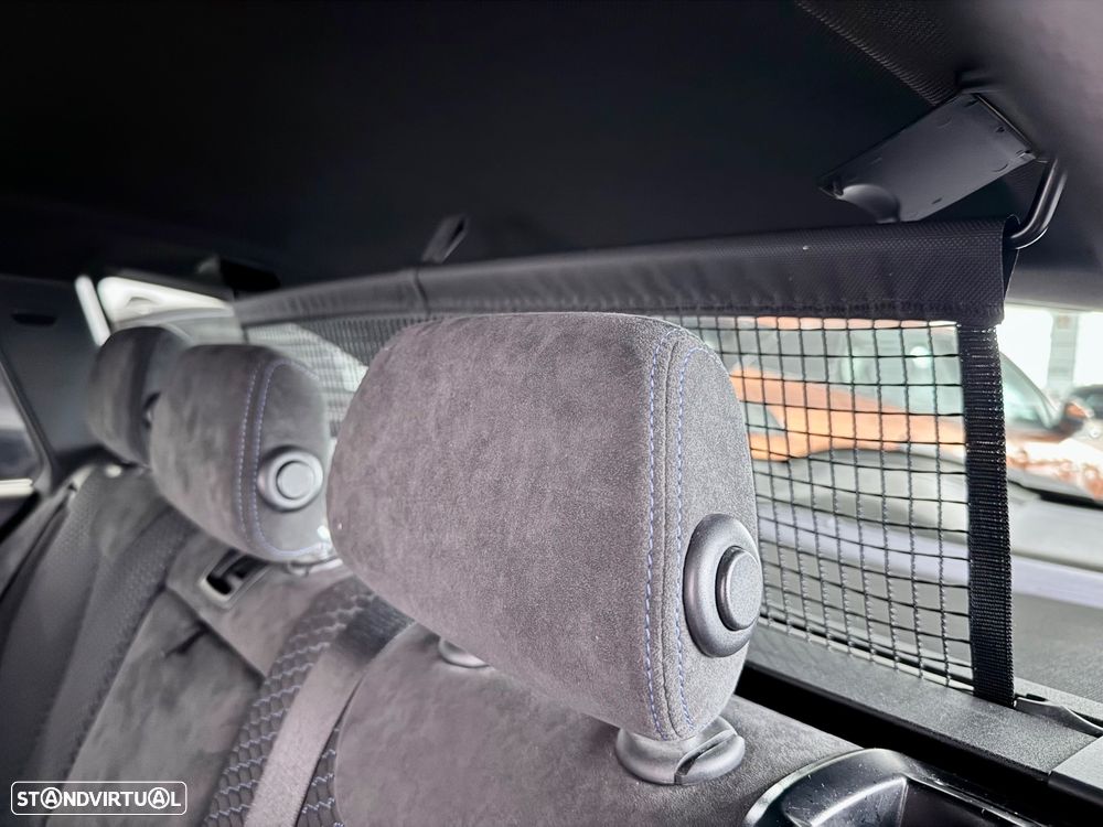 BMW 318 d Pack M - 23