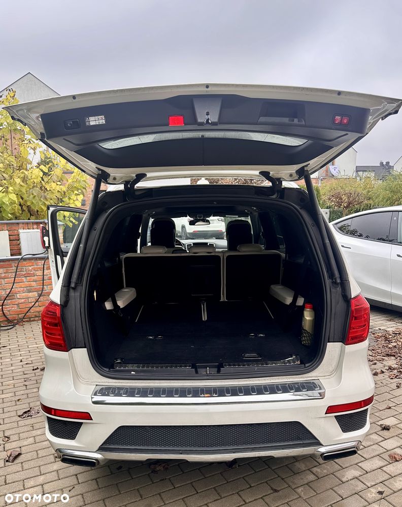 Mercedes-Benz GL 500 4-Matic - 17