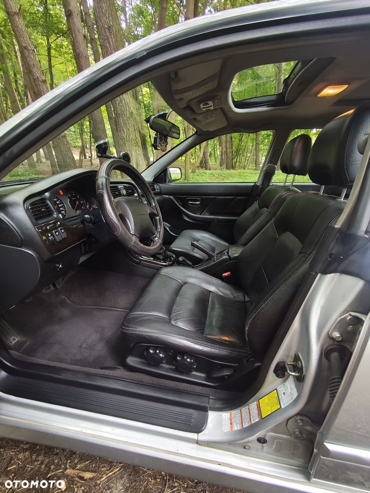Subaru Legacy - 6