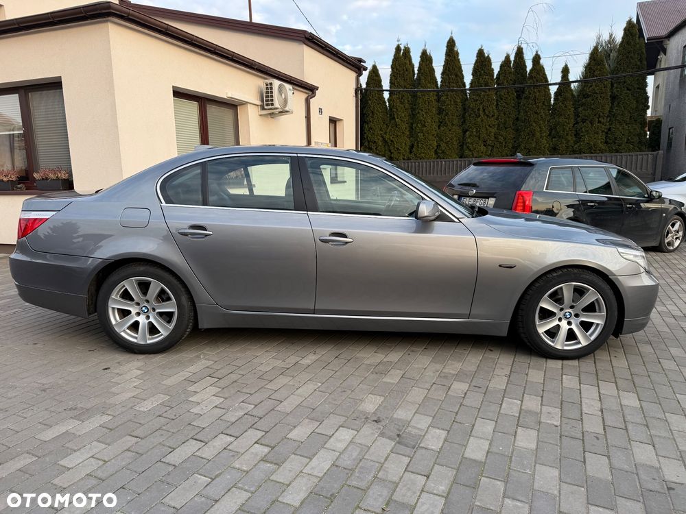 BMW Seria 5 530i - 8