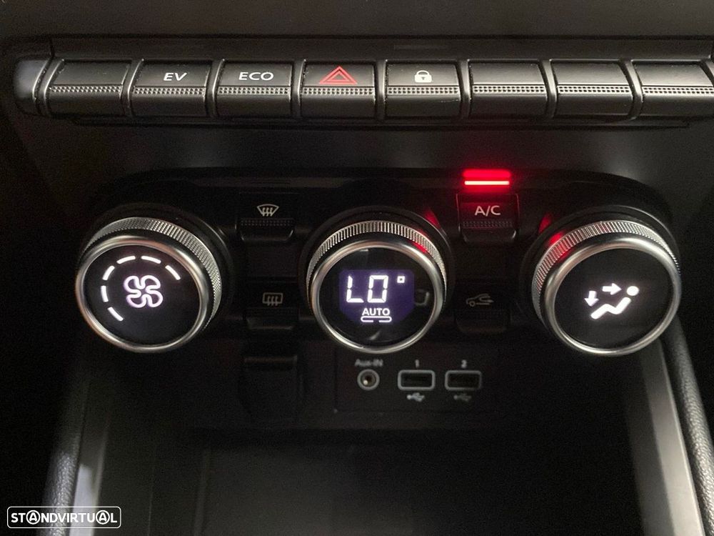 Renault Clio 1.6 E-Tech Exclusive - 14