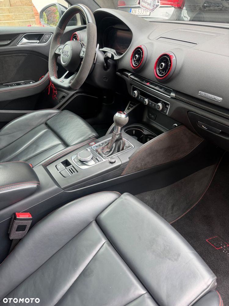 Audi RS3 Sportback 2.5 TFSI Quattro S tronic - 22