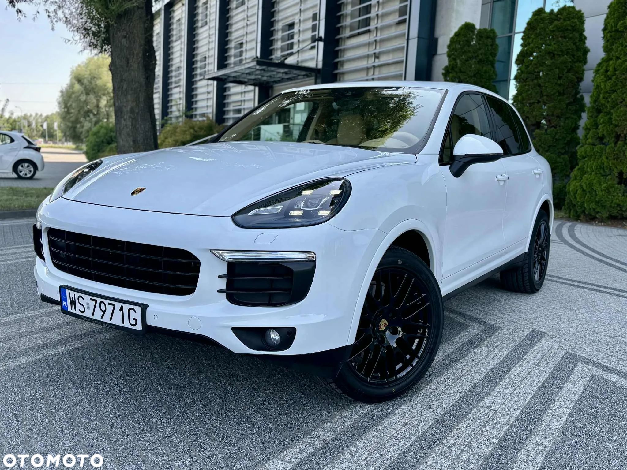 Porsche Cayenne Platinum Edition - 1