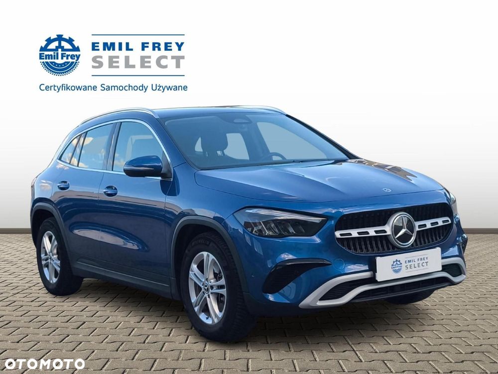 Mercedes-Benz GLA - 7